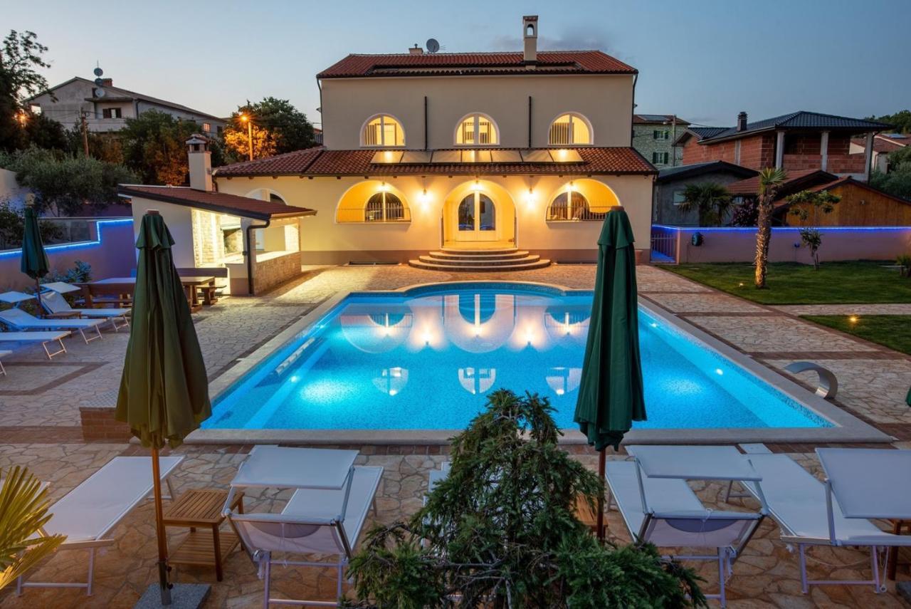 Hotel Via Flavia With Common Pool Labinci Pokój zdjęcie